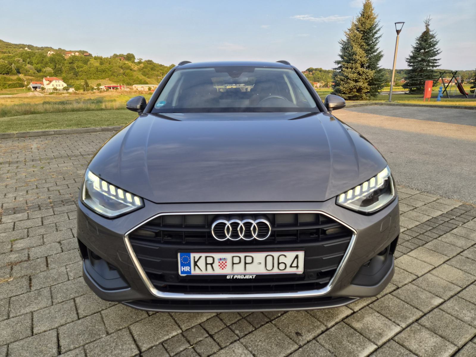 Audi A4 AVANT 30 TDI, 2021., NOVI MODEL, AUTOMATIK, TOP STANJE, fotografija 12