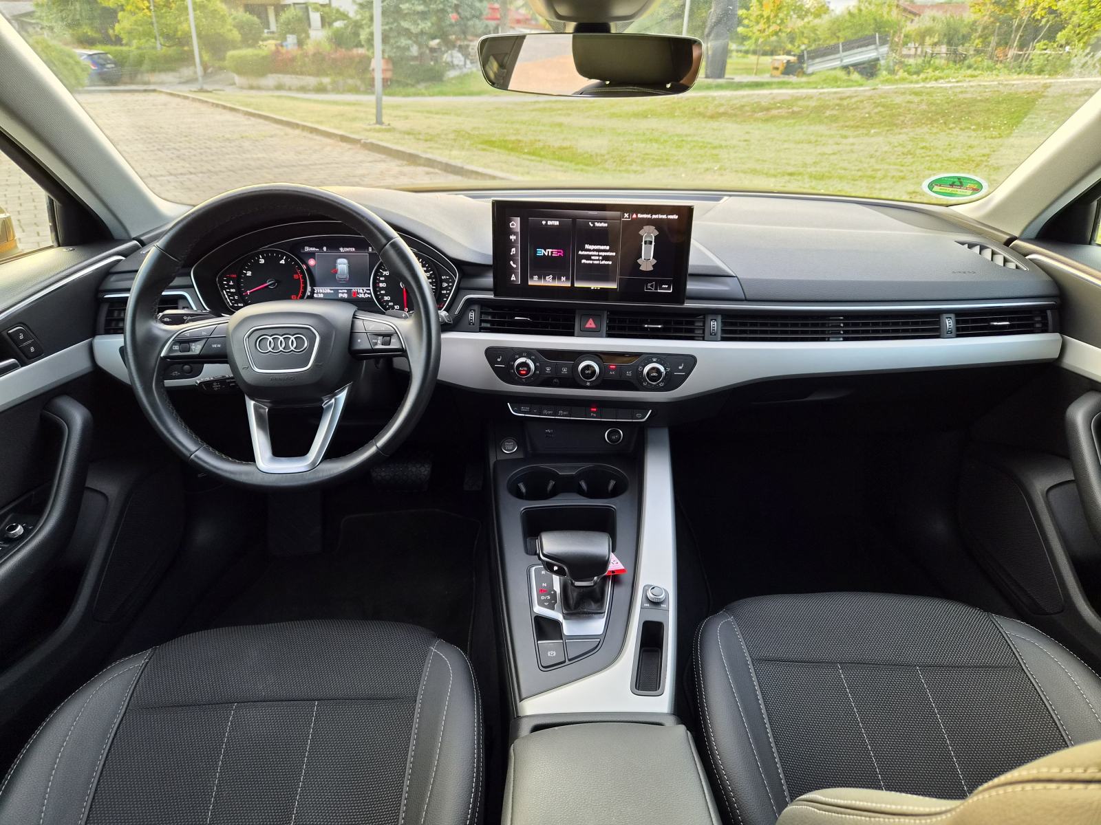 Audi A4 AVANT 30 TDI, 2021., NOVI MODEL, AUTOMATIK, TOP STANJE, fotografija 14