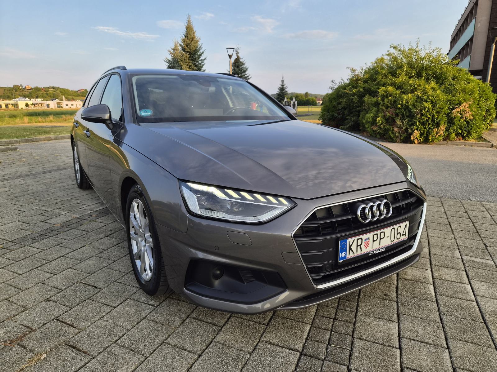 Audi A4 AVANT 30 TDI, 2021., NOVI MODEL, AUTOMATIK, TOP STANJE, fotografija 11