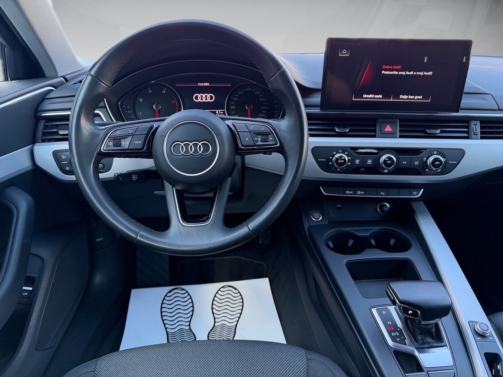 Audi A4 Avant 30 TDI automatik 7g# dosta opreme# top stanje# u PDV-u#, fotografija 16