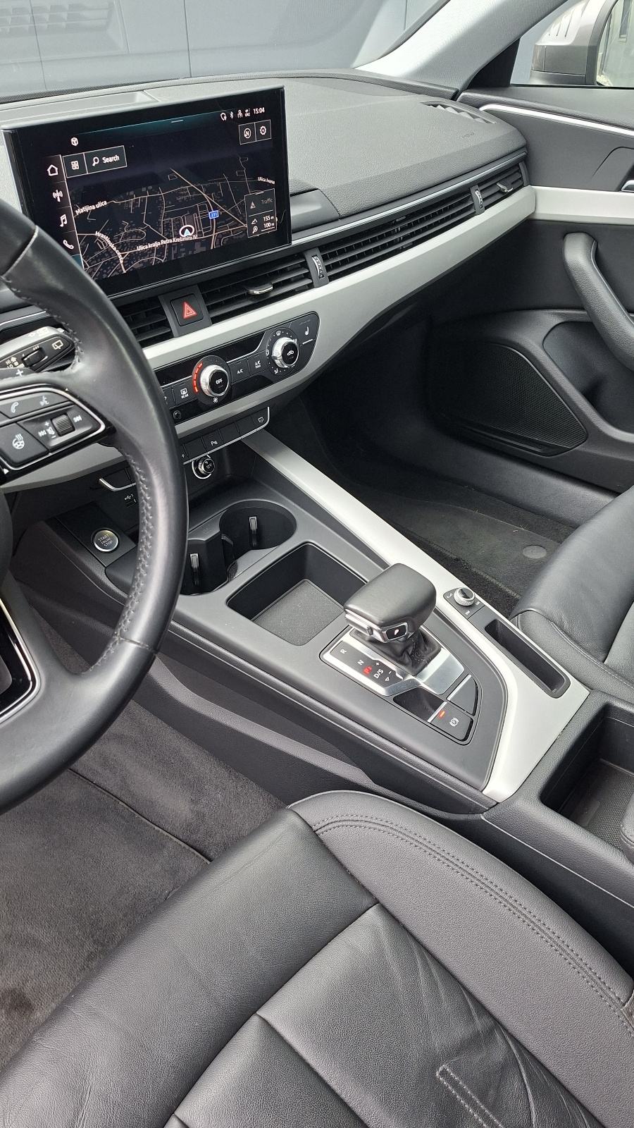 Audi A4 Avant 30 TDI automatik, fotografija 10