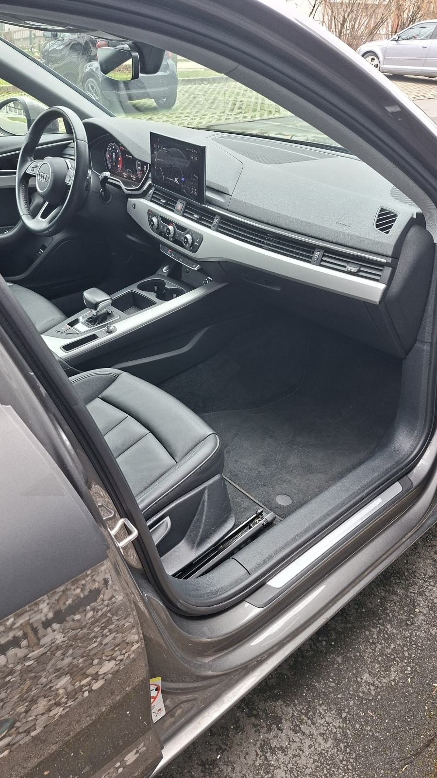 Audi A4 Avant 30 TDI automatik, fotografija 14