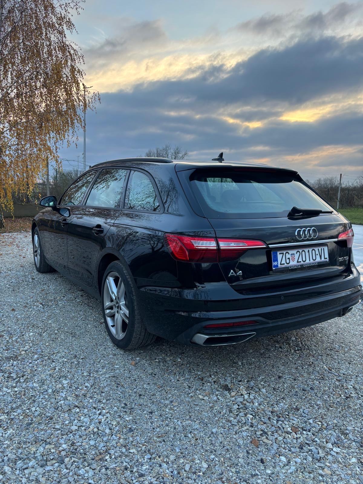 Audi A4 Avant 30 TDI, fotografija 5