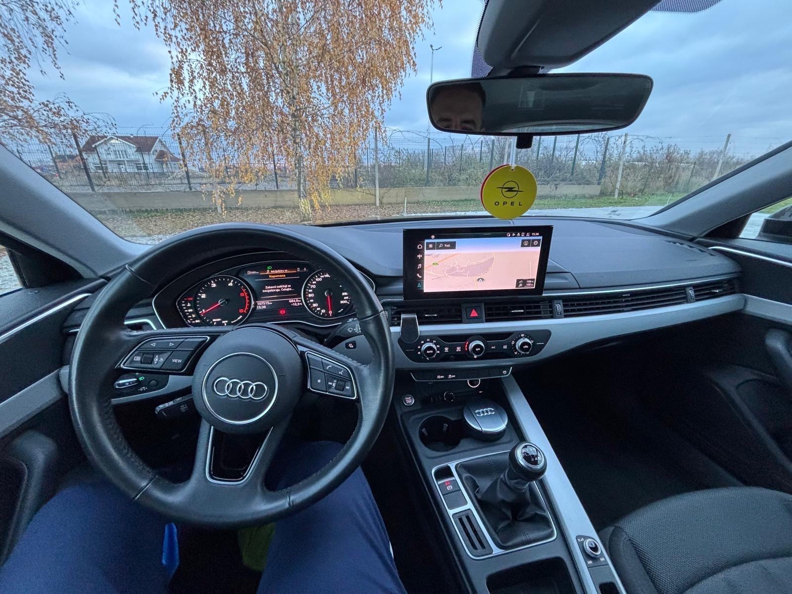 Audi A4 Avant 30 TDI, fotografija 9