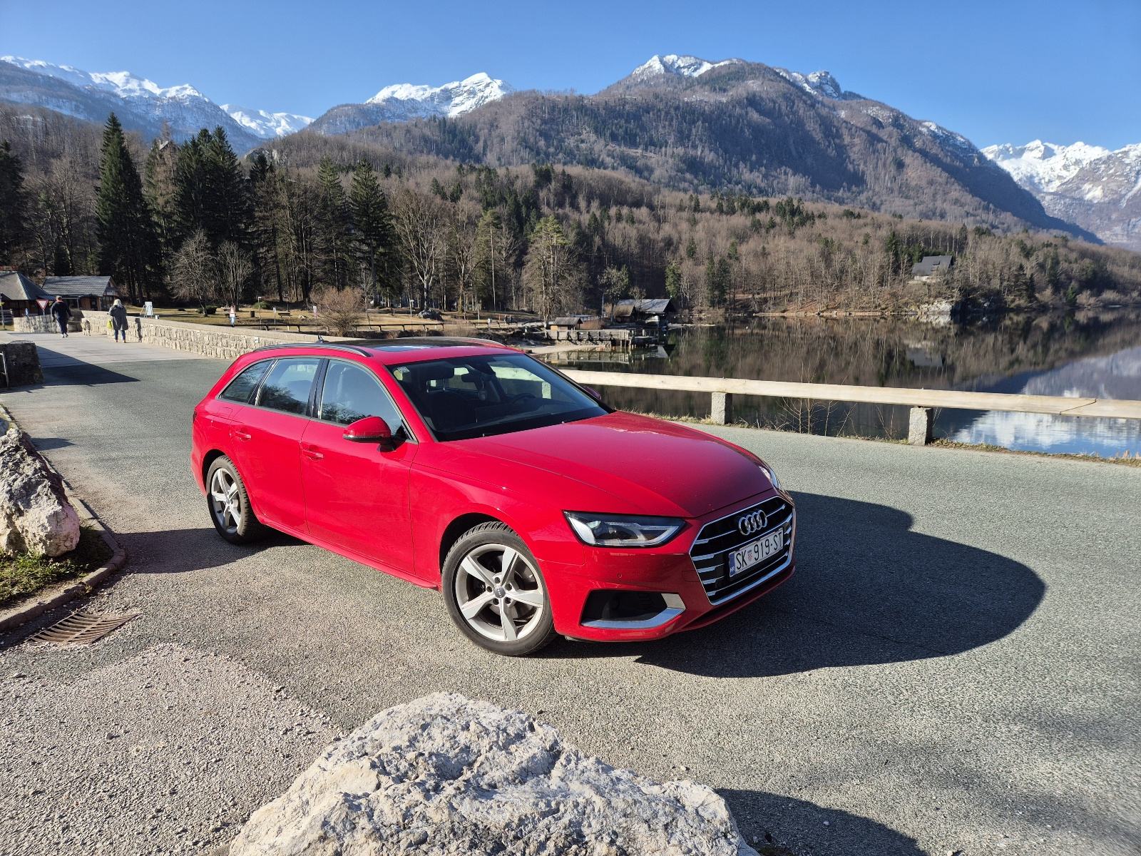 Audi A4 Avant 30 TDI Advanced PANO Matrix, fotografija 2