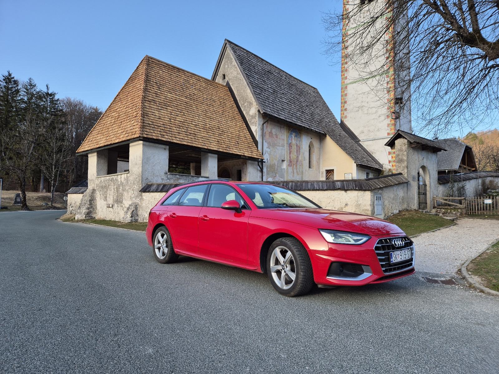Audi A4 Avant 30 TDI Advanced PANO Matrix, fotografija 7