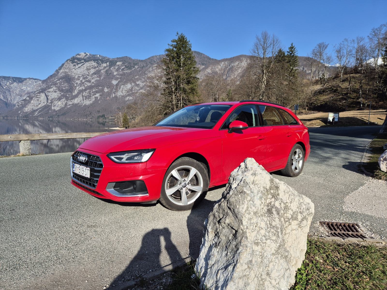 Audi A4 Avant 30 TDI Advanced PANO Matrix, fotografija 4