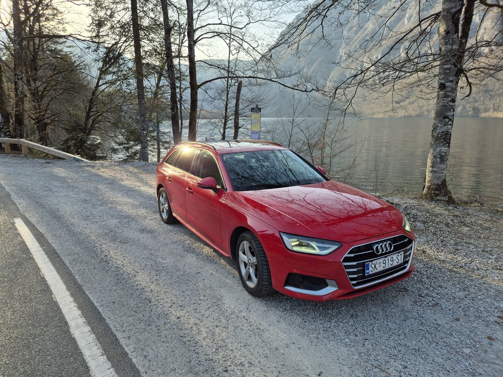 Audi A4 Avant 30 TDI Advanced PANO Matrix, fotografija 10