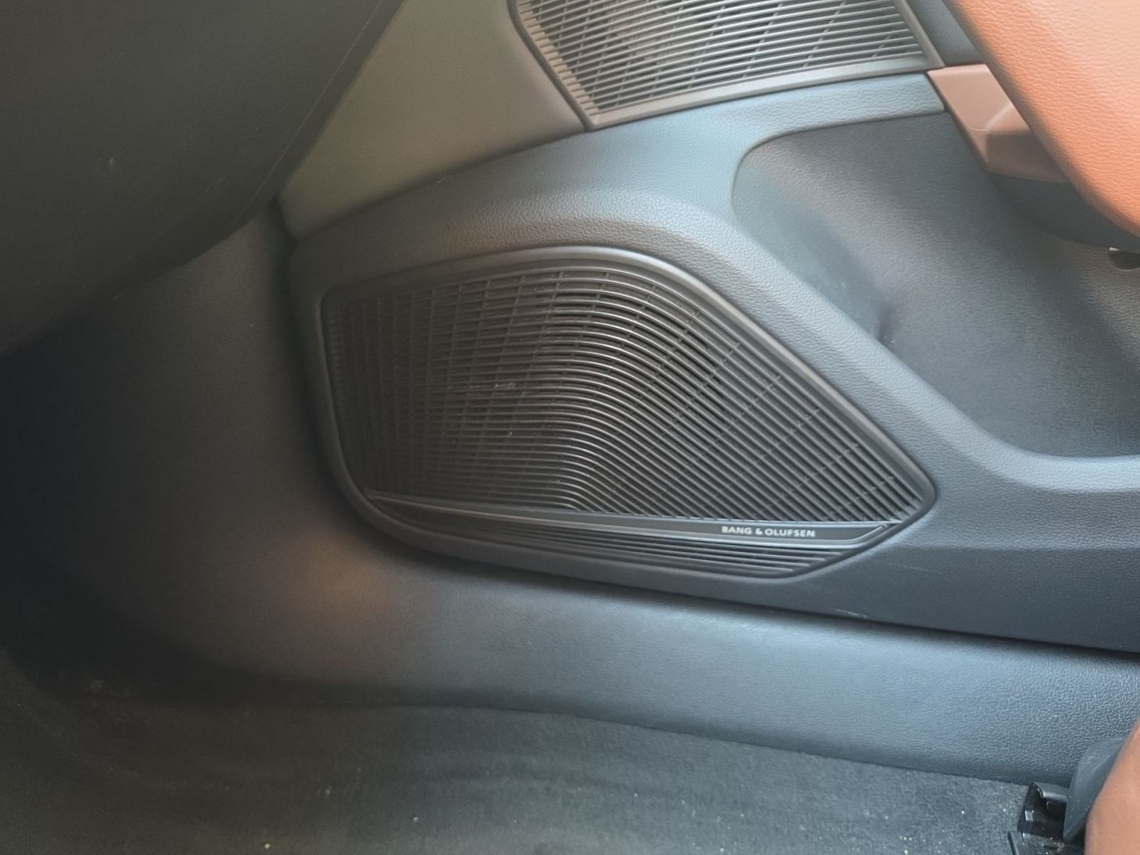 Audi A4 Avant 30 TDI S-tronic// B&O // Navi // Leather, fotografija 17