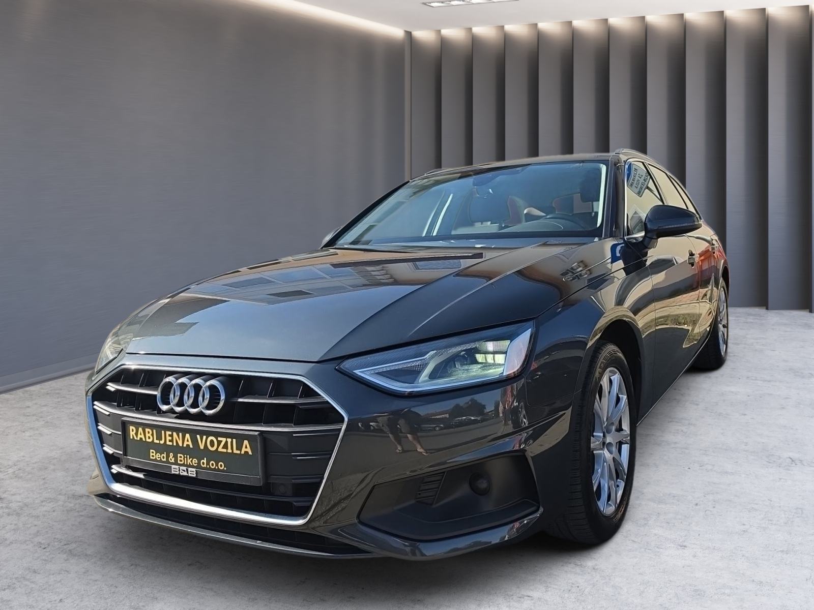 Audi A4 Avant 30 TDI S-tronic// B&O // Navi // Leather, fotografija 2