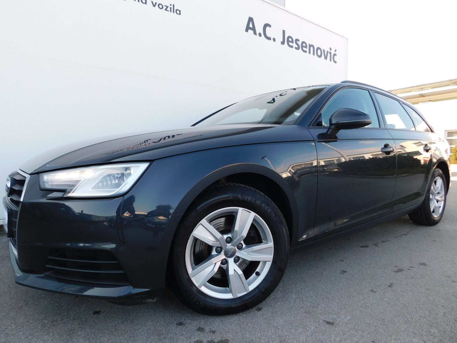 Audi A4 Avant 30 TDI S tronic-LEASING BEZ UČEŠĆA!, fotografija 7