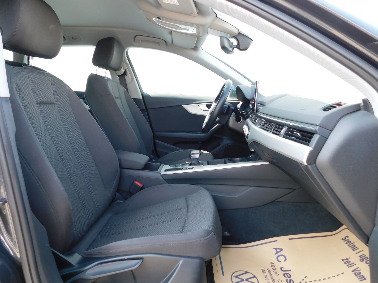 Audi A4 Avant 30 TDI S tronic-LEASING BEZ UČEŠĆA!, fotografija 12