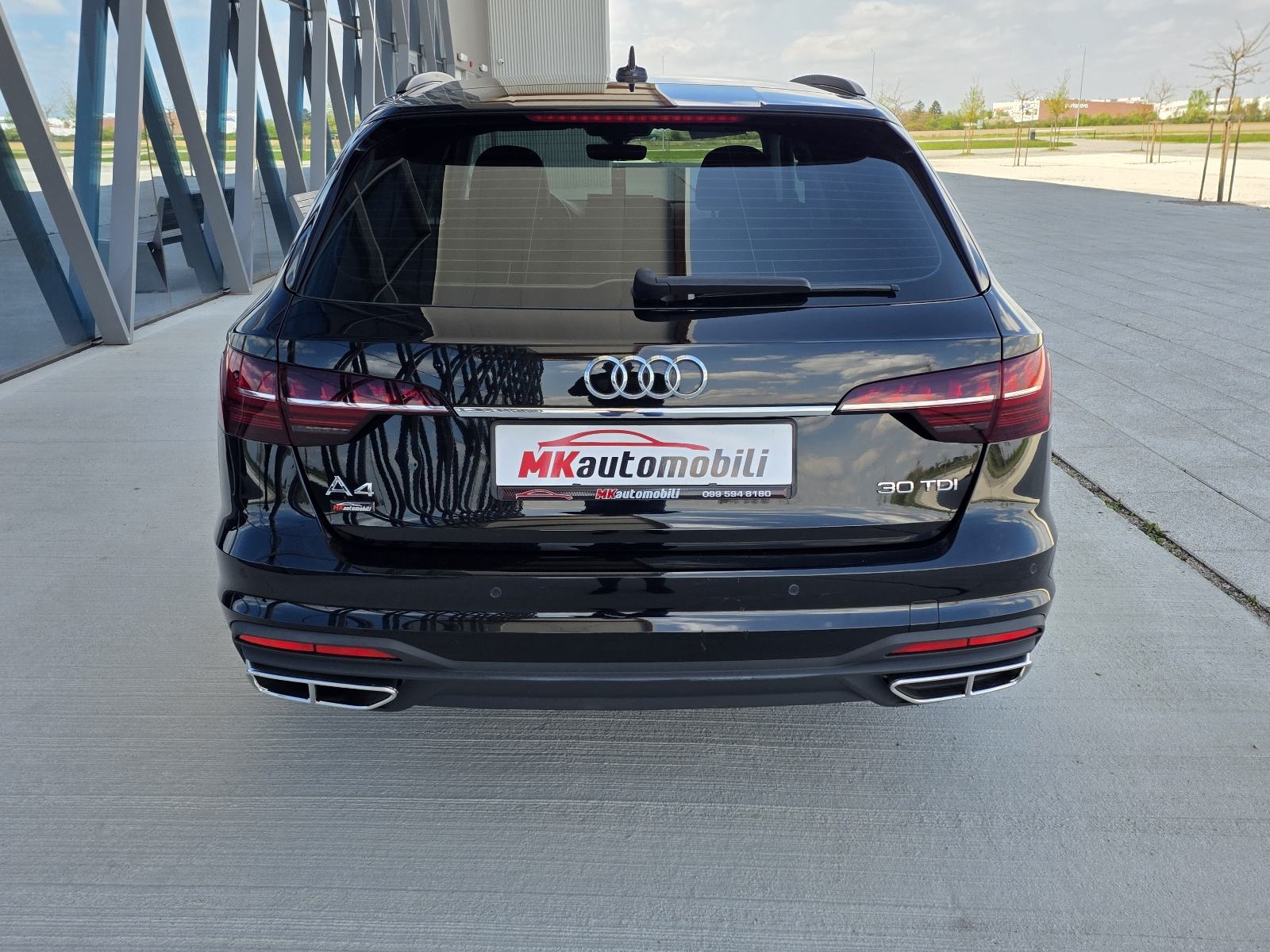 Audi A4 Avant 30 TDI VIRTUAL,FUL LED,NAVI 135 T.K.M, fotografija 5