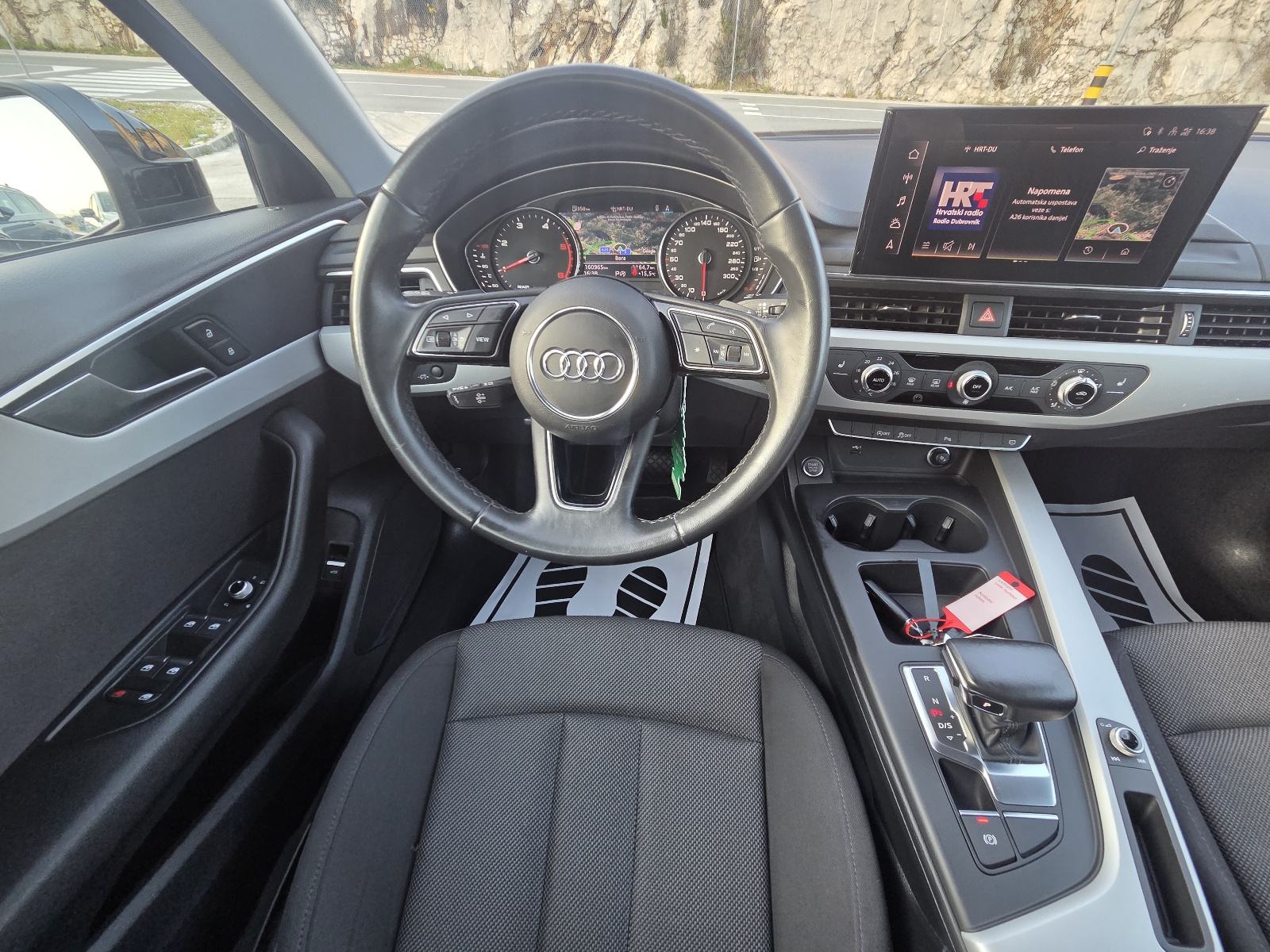 Audi A4 Avant 35 TDI ** 2023 ** JAMSTVO !!, fotografija 16