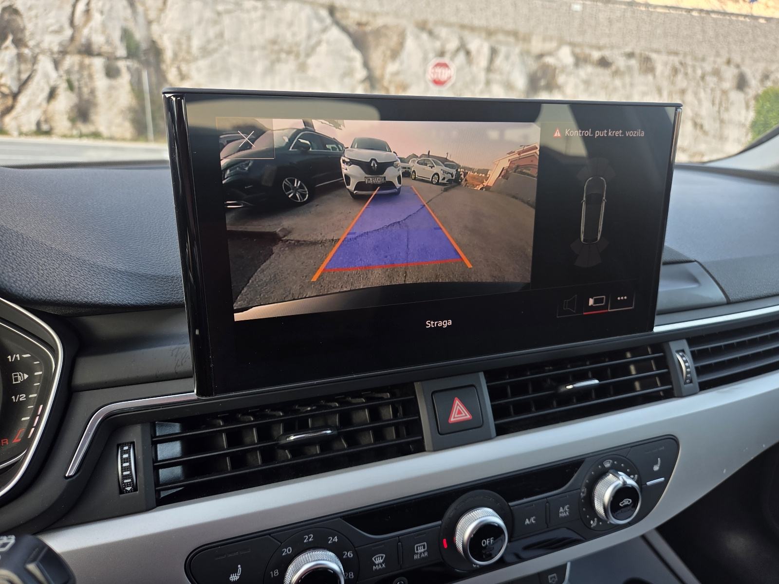 Audi A4 Avant 35 TDI ** 2023 ** JAMSTVO !!, fotografija 17