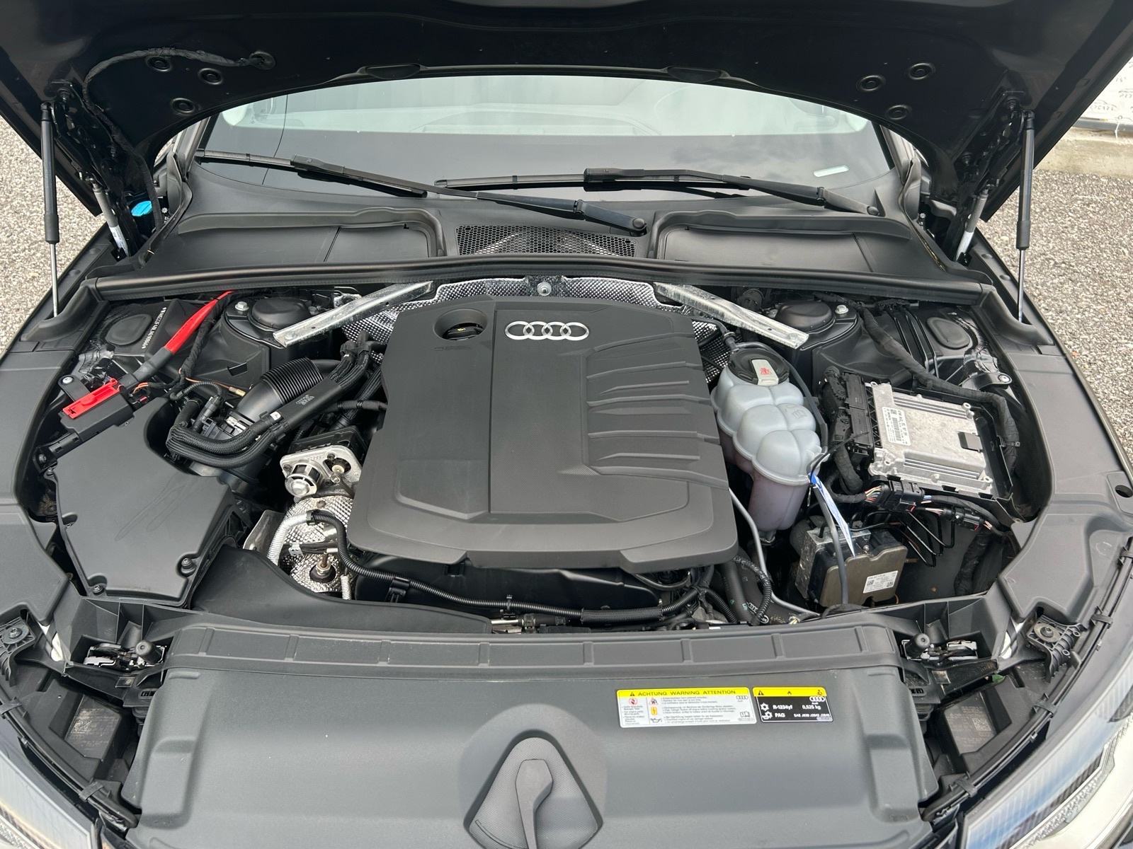 Audi A4 Avant 35 TDI automatik | ALU 17 | KAO NOVO | NAVI | REG 6/27, fotografija 17