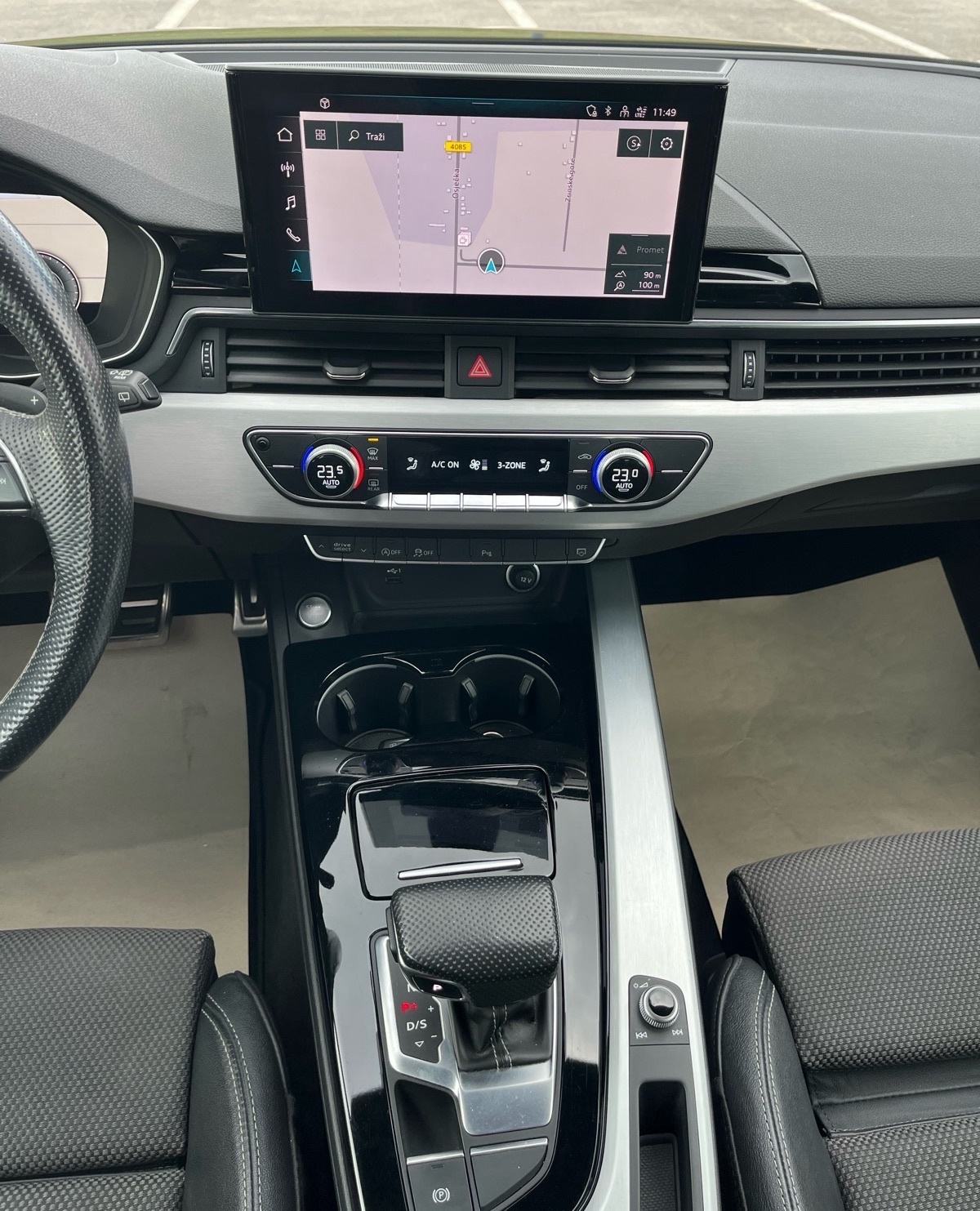 Audi A4 Avant 35 TDI automatik S-Line, fotografija 18