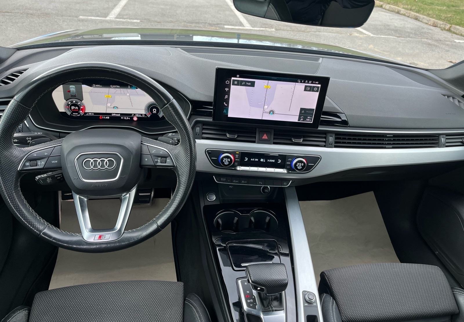 Audi A4 Avant 35 TDI automatik S-Line, fotografija 11