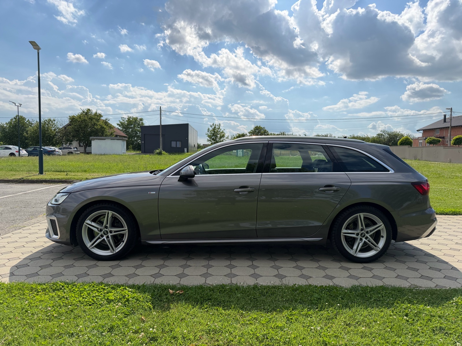 Audi A4 Avant 35 TDI automatik S-Line, fotografija 6