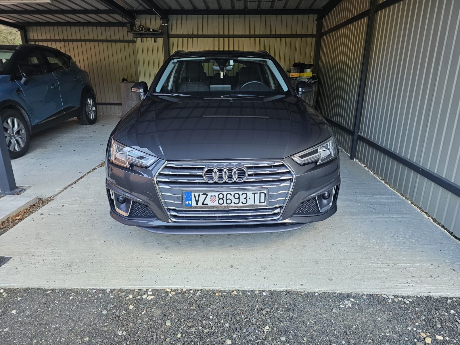 Audi A4 Avant 35 TDI automatik S-line, fotografija 2