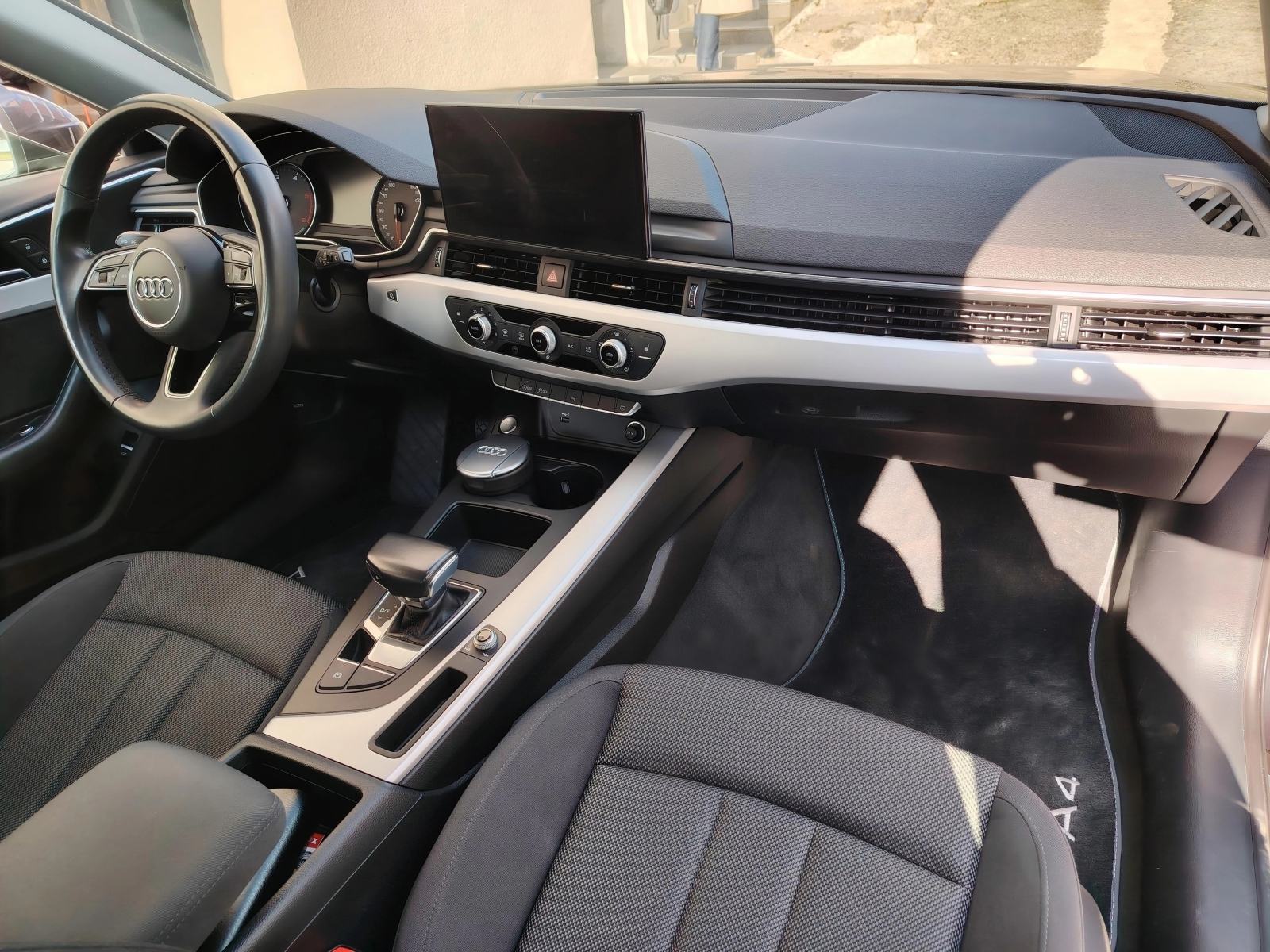 Audi A4 Avant 35 TDI, AT mjenač, fotografija 13
