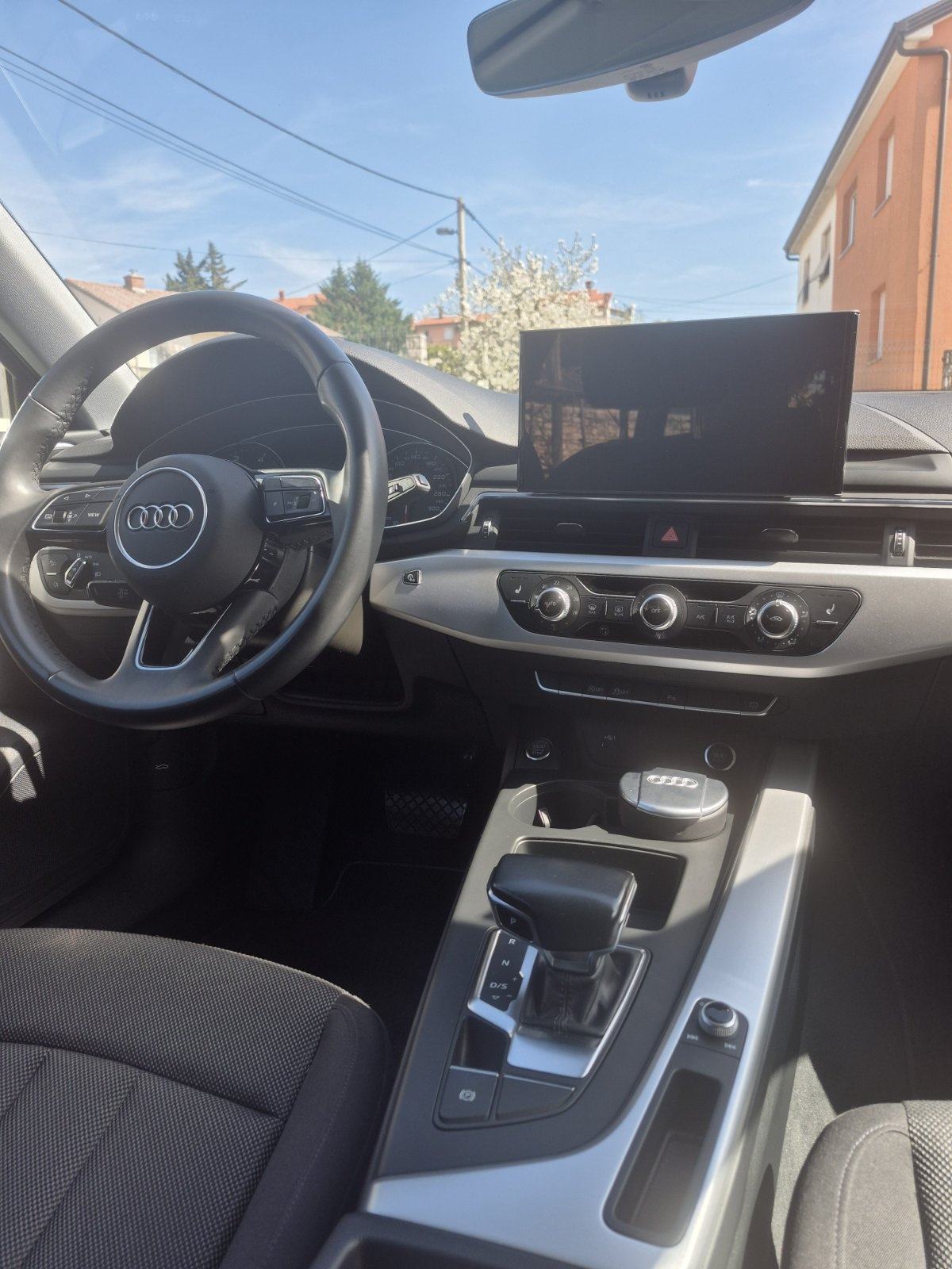 Audi A4 Avant 35 TDI, AT mjenač, fotografija 18