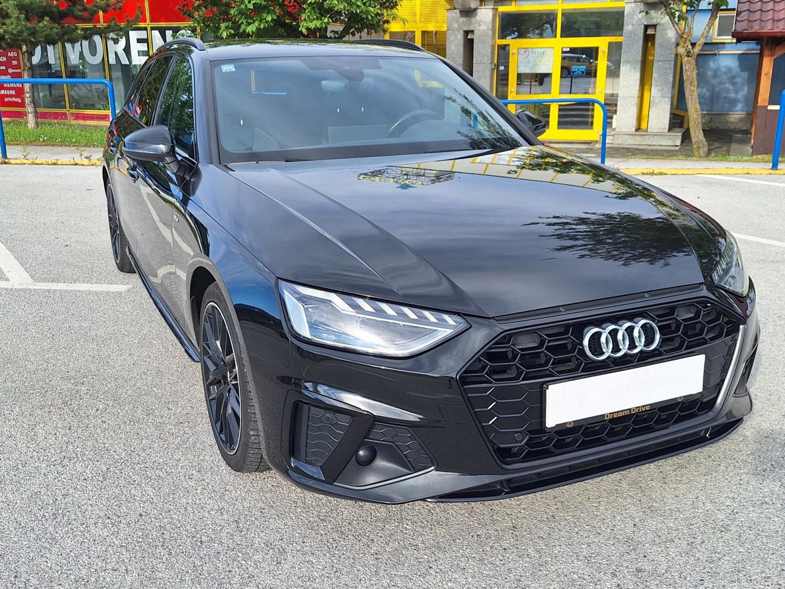 AUDI A4 2.0 TDi 2020. 3X S LINE **može zamjena jeftinije**, fotografija 5