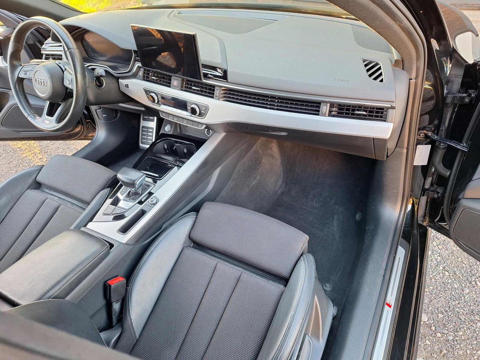 AUDI A4 2.0 TDi 2020. 3X S LINE **može zamjena jeftinije**, fotografija 14