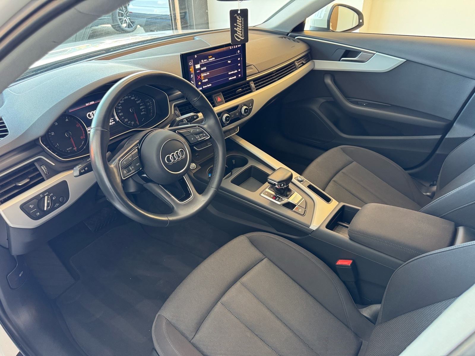 Audi A4 Avant 35 TDI S-tronic Advanced+ 2021.; LED; Navi; 1. vl.;, fotografija 7