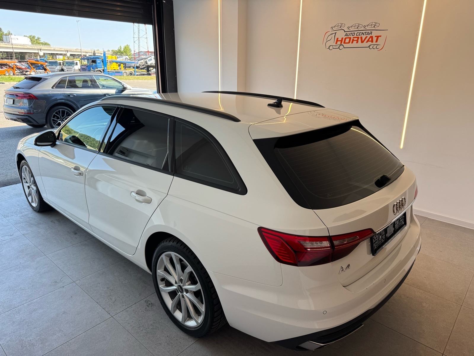 Audi A4 Avant 35 TDI S-tronic Advanced+ 2021.; LED; Navi; 1. vl.;, fotografija 6