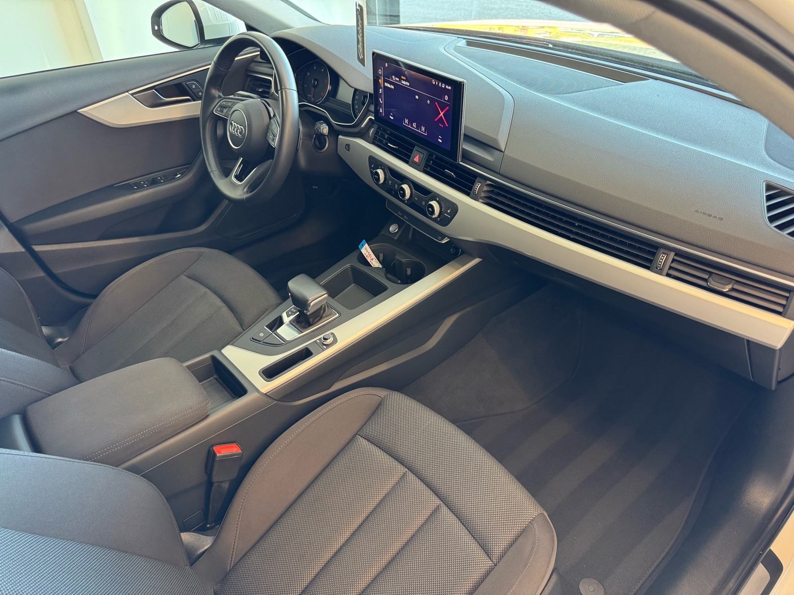 Audi A4 Avant 35 TDI S-tronic Advanced+ 2021.; LED; Navi; 1. vl.;, fotografija 10
