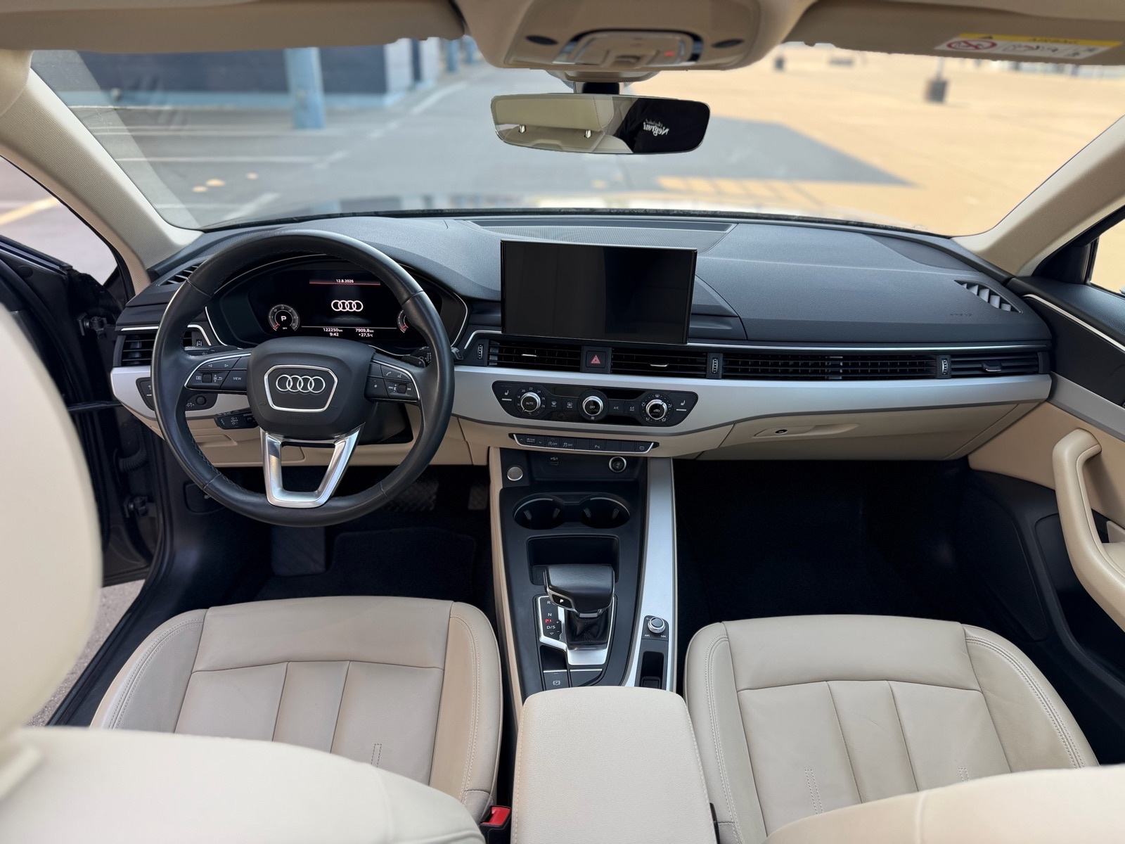 Audi A4 Avant 40 TDI automatik, fotografija 7