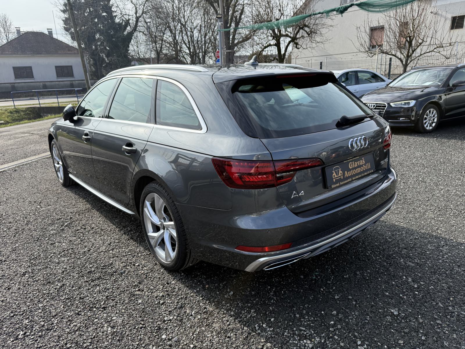 Audi A4 Avant 35 TDI S-Line,Navi,Matrix,Virtual,Kamera,VELIKI SERVIS!, fotografija 7