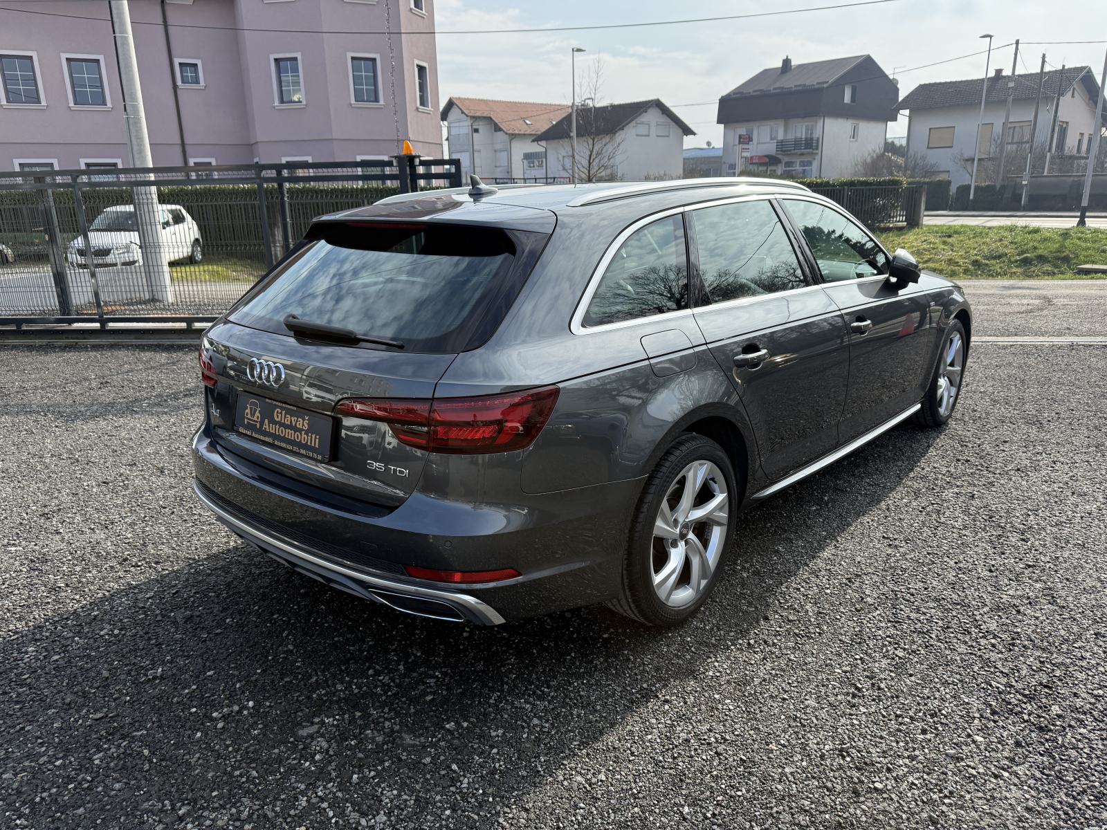 Audi A4 Avant 35 TDI S-Line,Navi,Matrix,Virtual,Kamera,VELIKI SERVIS!, fotografija 9