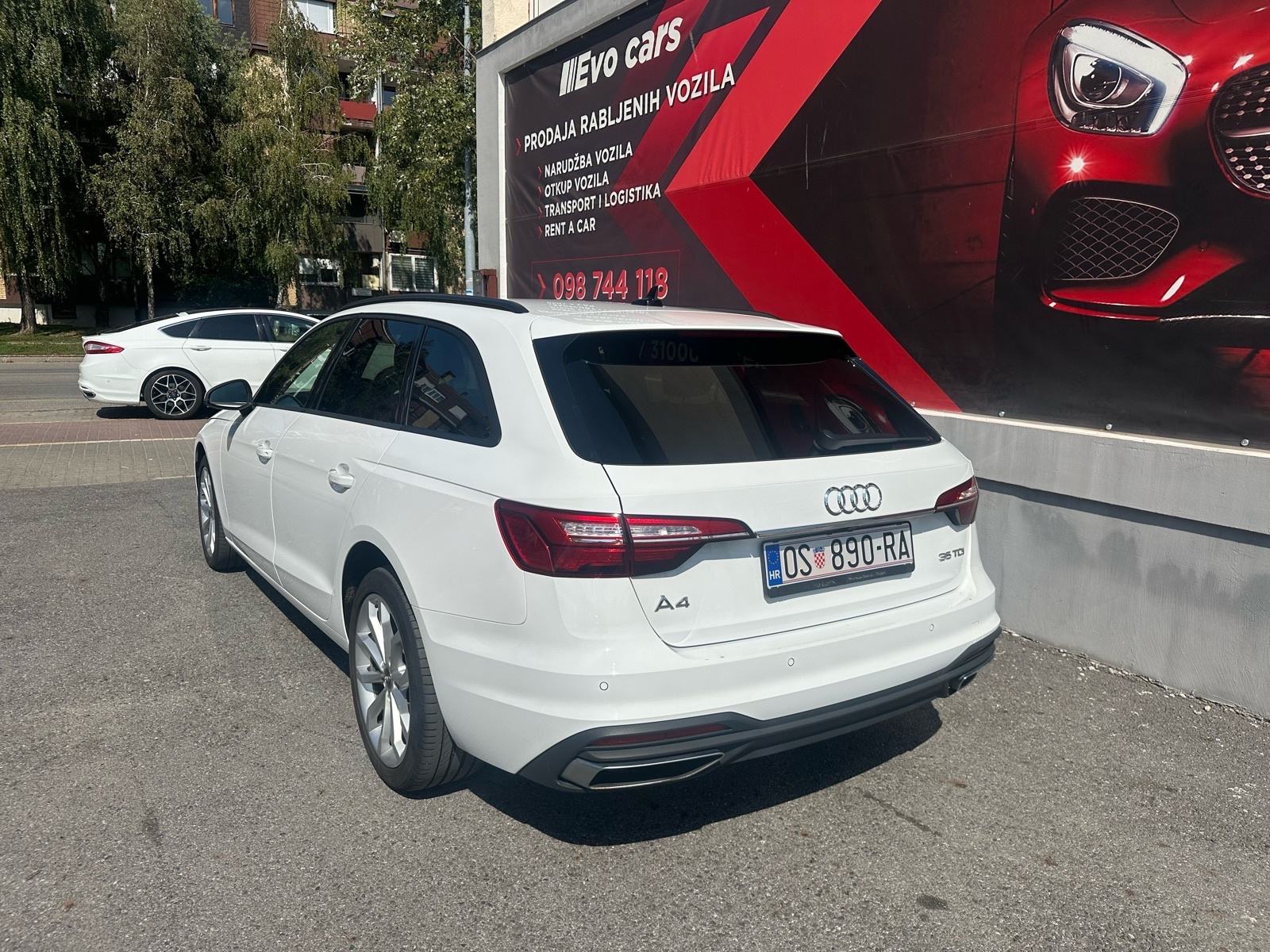 Audi A4 Avant 35 TDI, fotografija 5