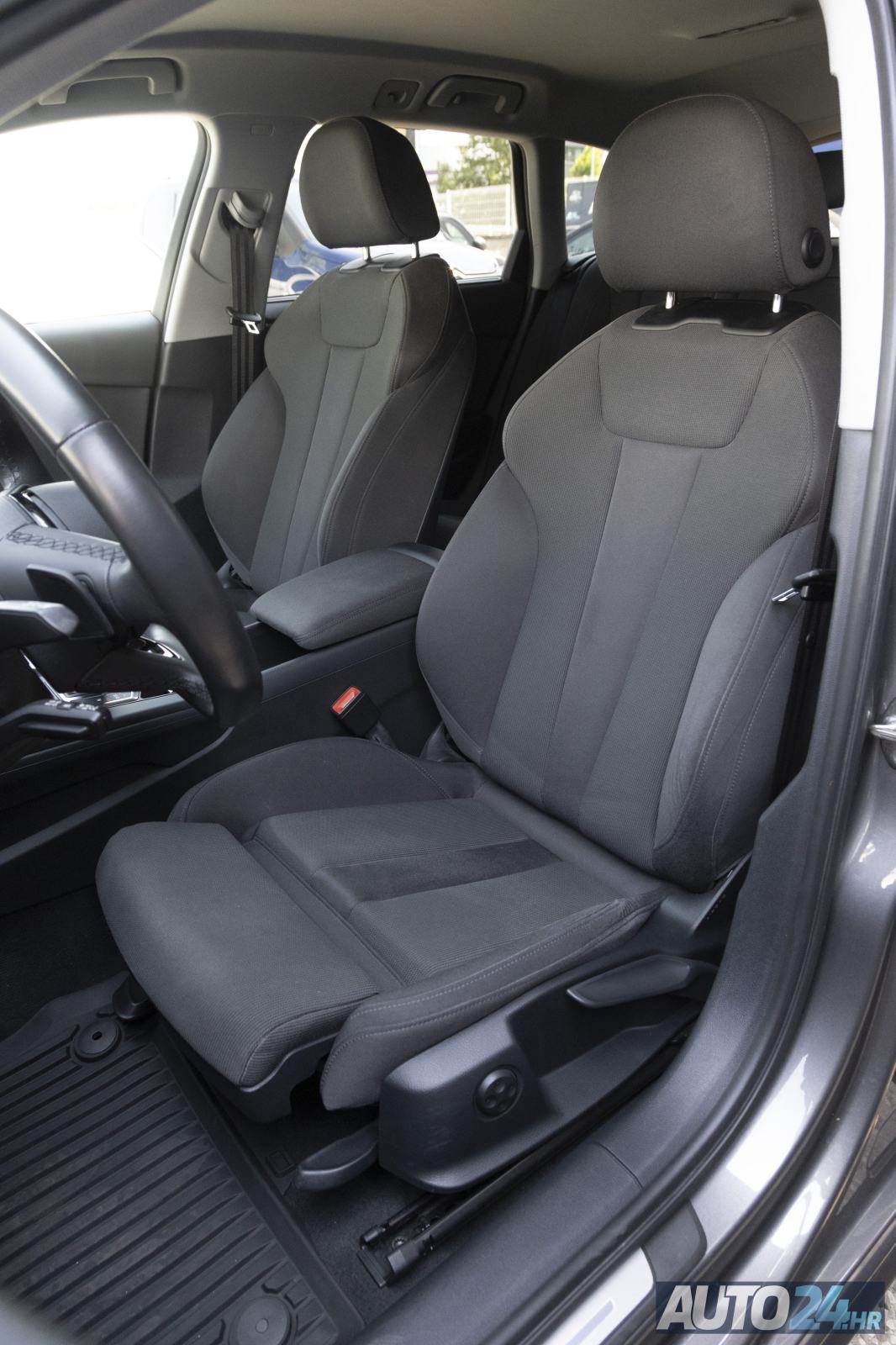 Audi A4 Avant 35 TDI S-Tronic S-Line|RATA 269 €|1.VL|MATRIX|ACC|18"|, fotografija 7