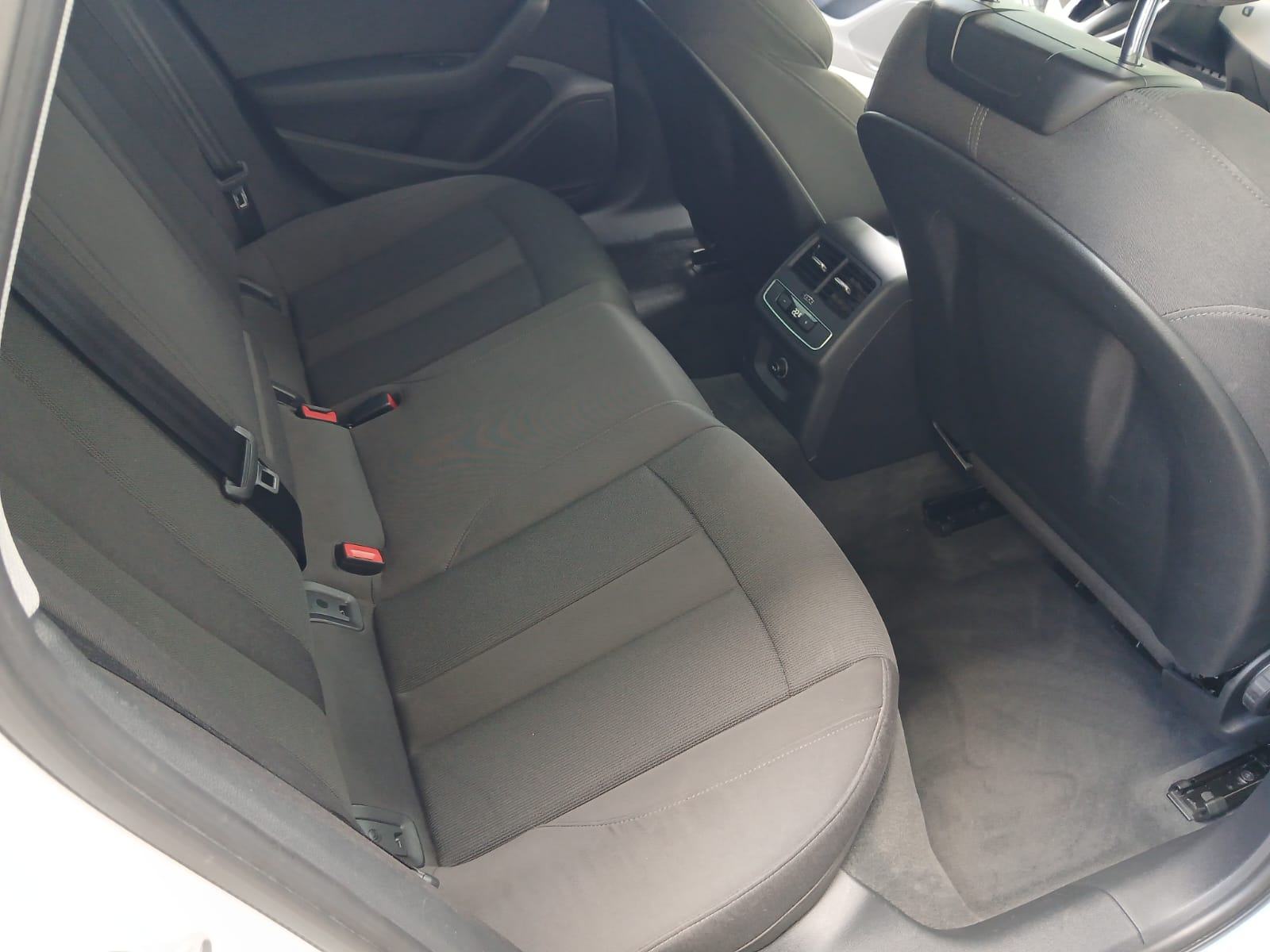 Audi A4 Avant 35 TDI, fotografija 4