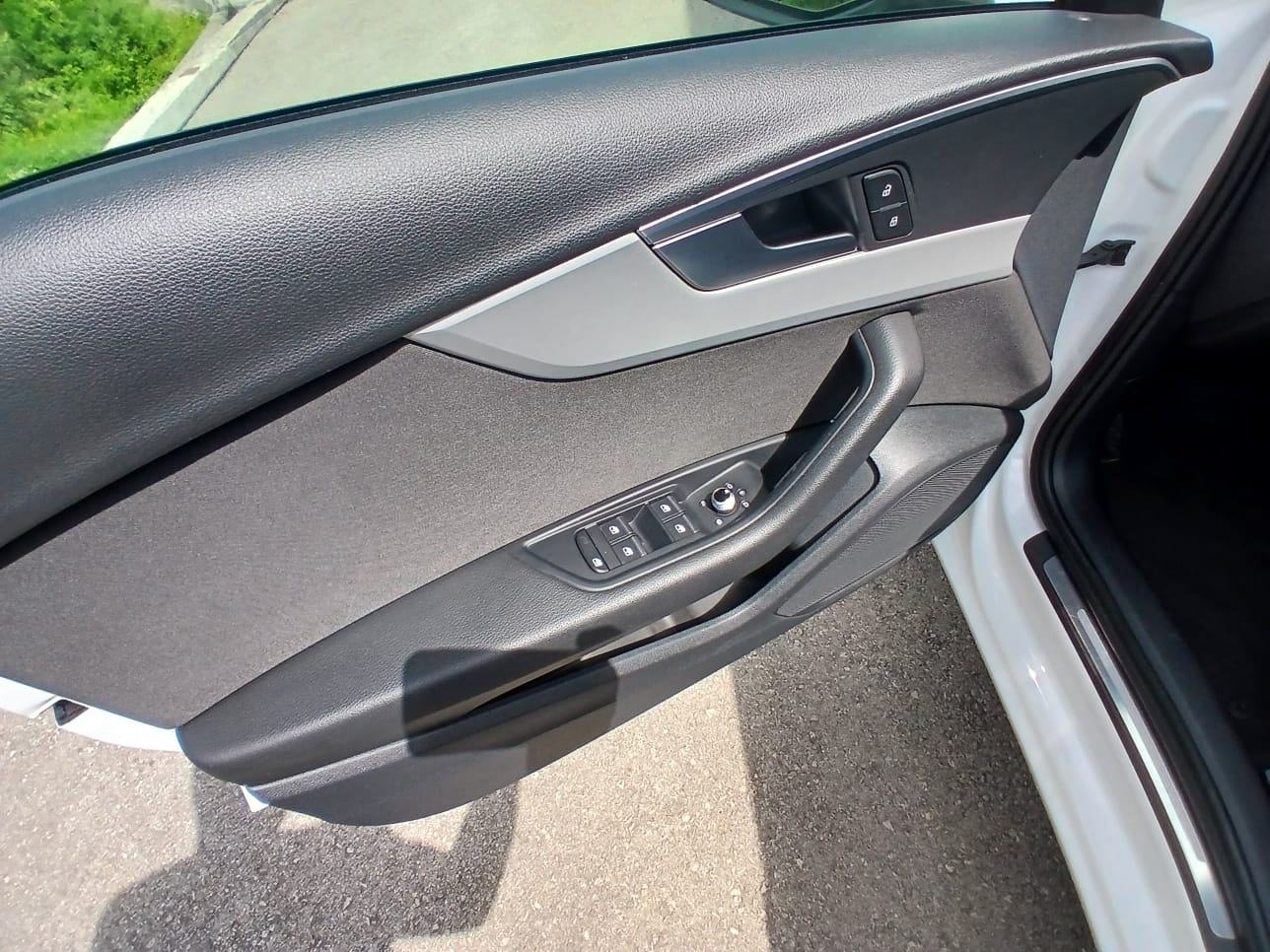 Audi A4 Avant 35 TDI, fotografija 11
