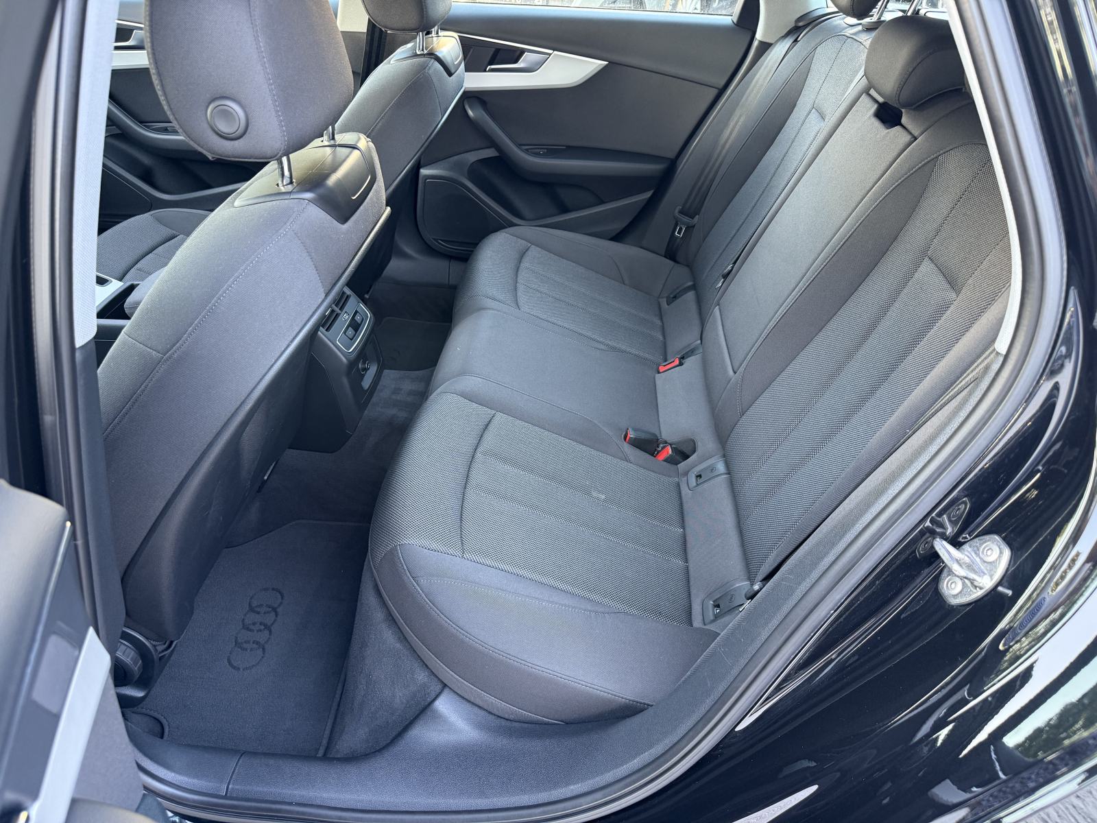 AUDI A4 AVANT 35 TDI S Tronic | 2023. Godina | Advanced | SUSTAV PDV-A, fotografija 18