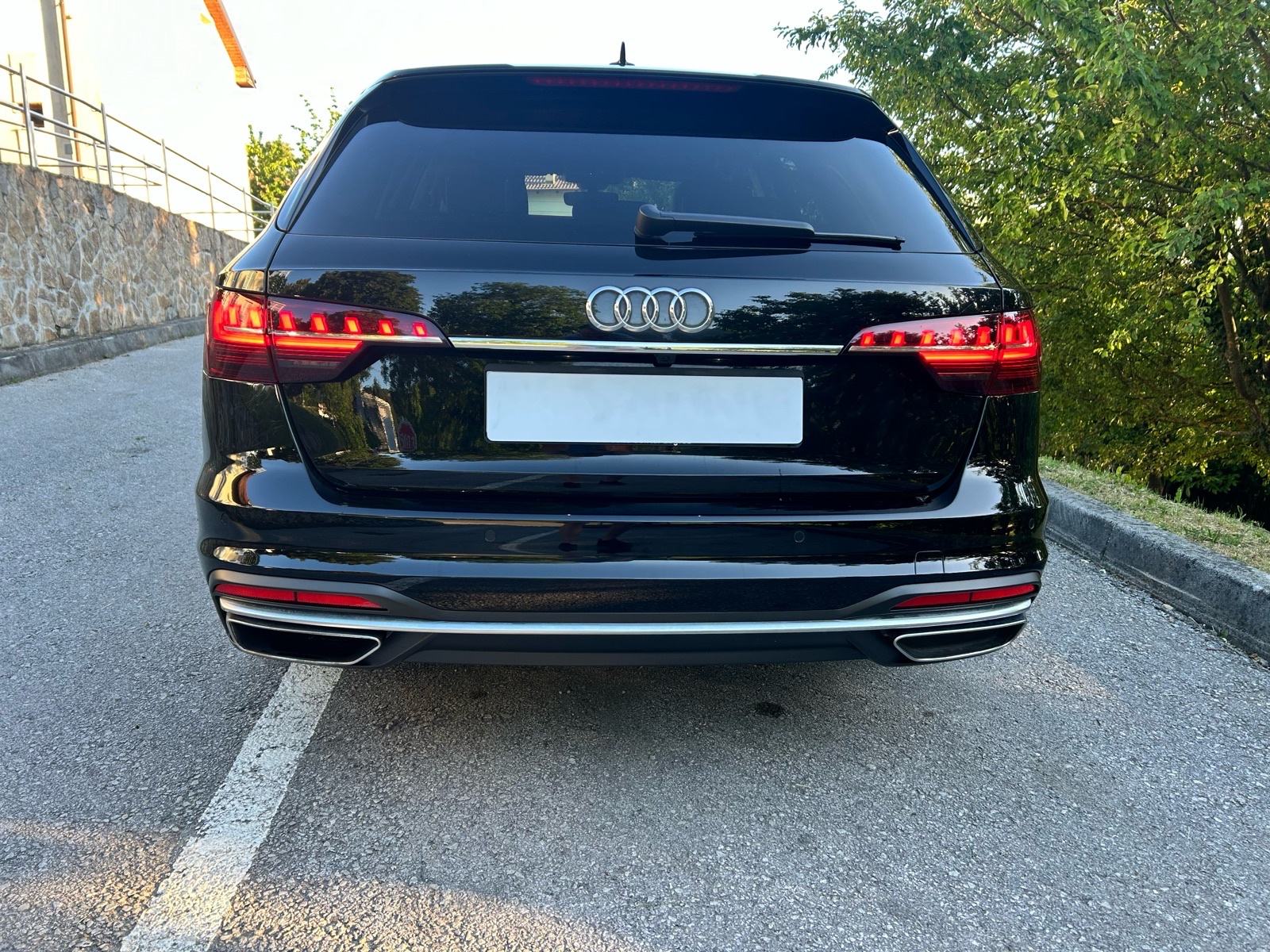 Audi A4 Avant 40 TDI automatik,matrix, radari ,kamera, fotografija 7