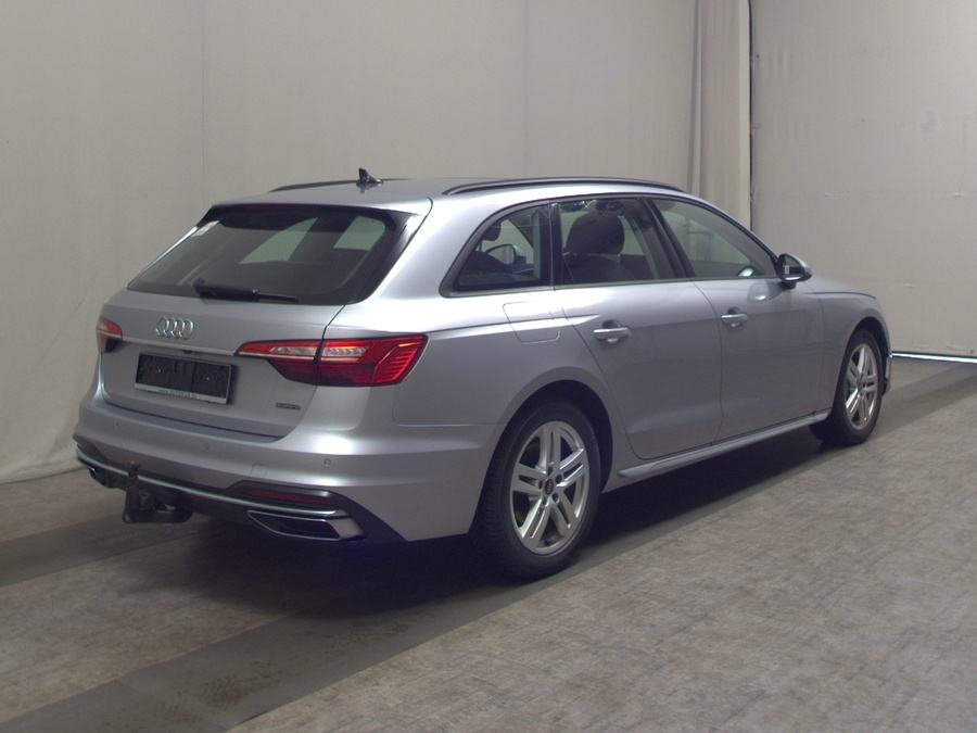 Audi A4 Avant 40 TDI automatik • panorama • koža, fotografija 4