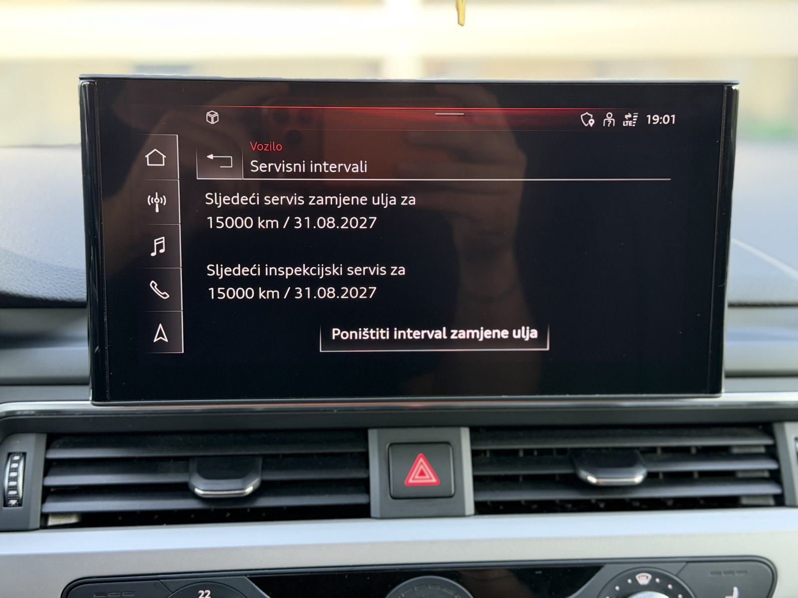 Audi A4 Avant 40 TDI S-TRONIC/MATRIX/KAMERA/HEAD-UP/140KW/V.SERVIS, fotografija 19