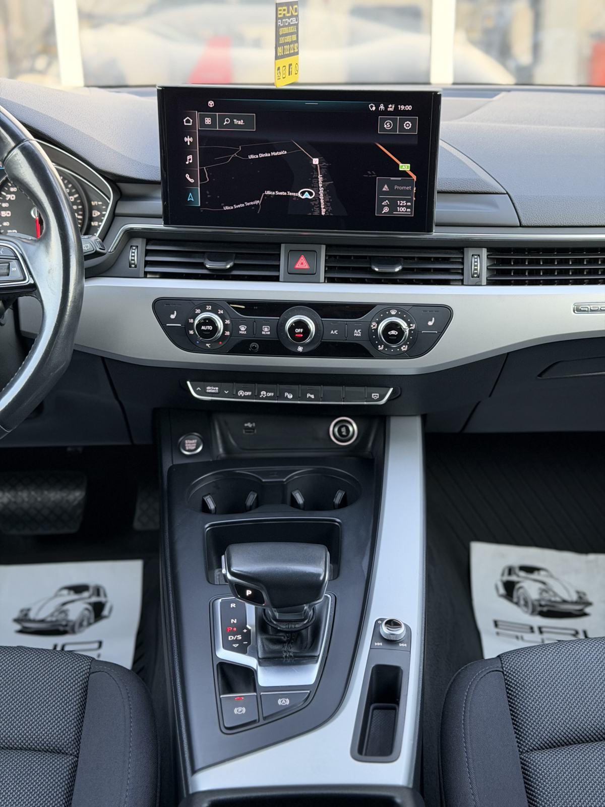 Audi A4 Avant 40 TDI S-TRONIC/MATRIX/KAMERA/HEAD-UP/140KW/V.SERVIS, fotografija 16