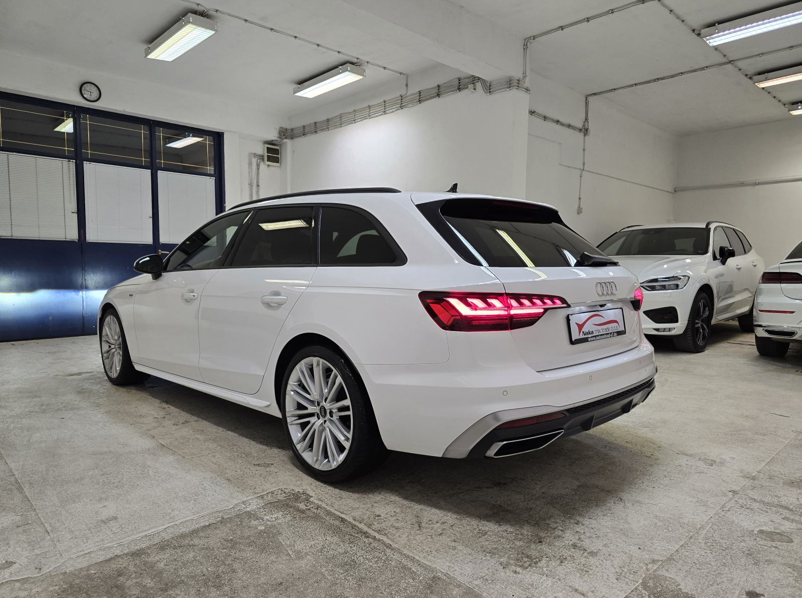 Audi A4 Avant 40 TDI S-LINE 2023 ●2 GODINE JAMSTVA● 204KS/MATRIX/2xALU, fotografija 5