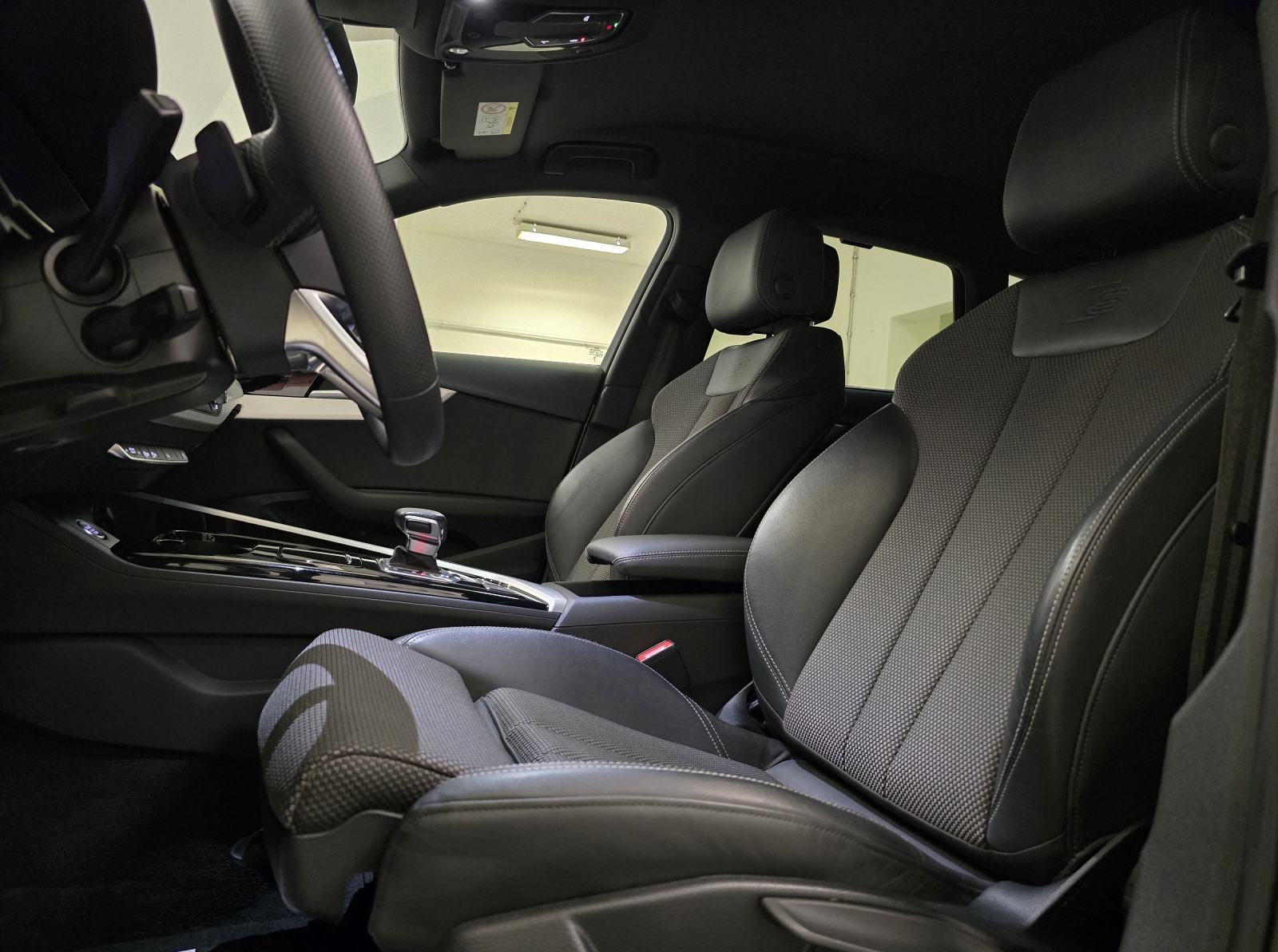 Audi A4 Avant 40 TDI S-LINE 2023 ●2 GODINE JAMSTVA● 204KS/MATRIX/2xALU, fotografija 15