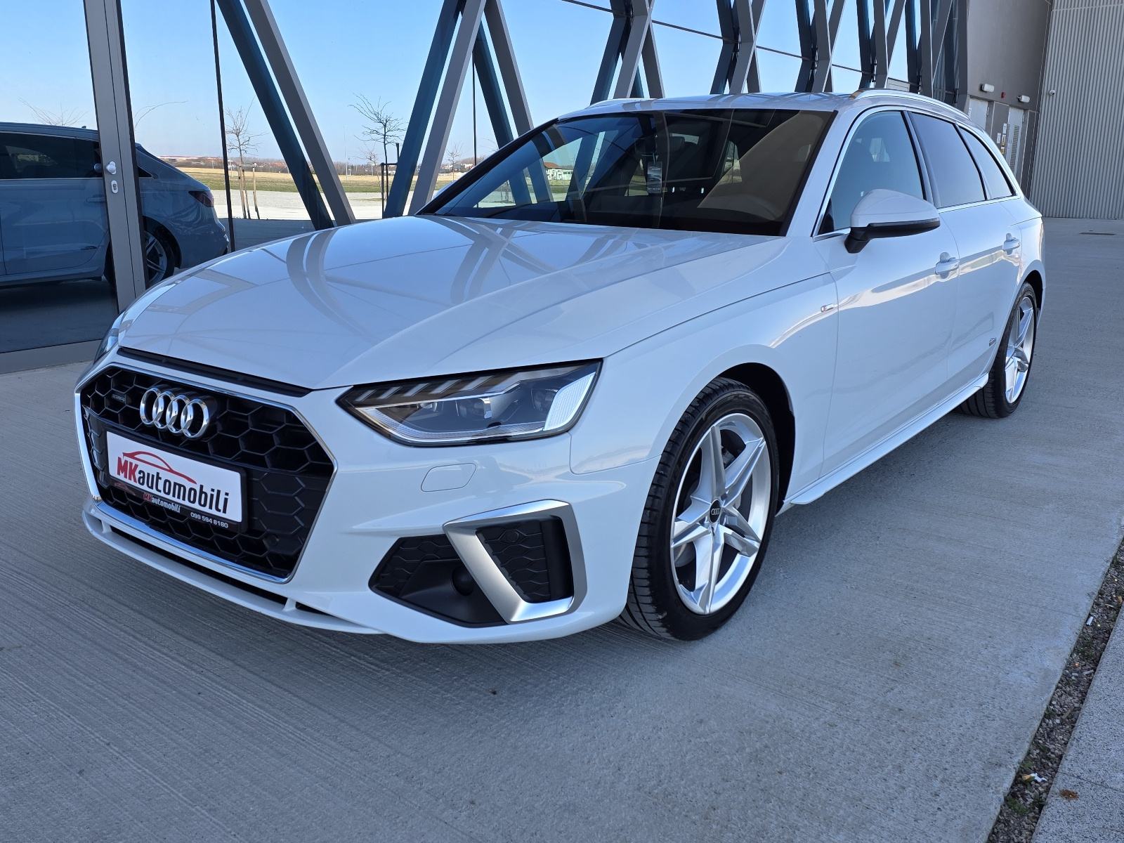 Audi A4 Avant 40 TDI S LINE,QUATTRO,VELIKA NAVI,VIRTUAL,MATRIX, fotografija 2