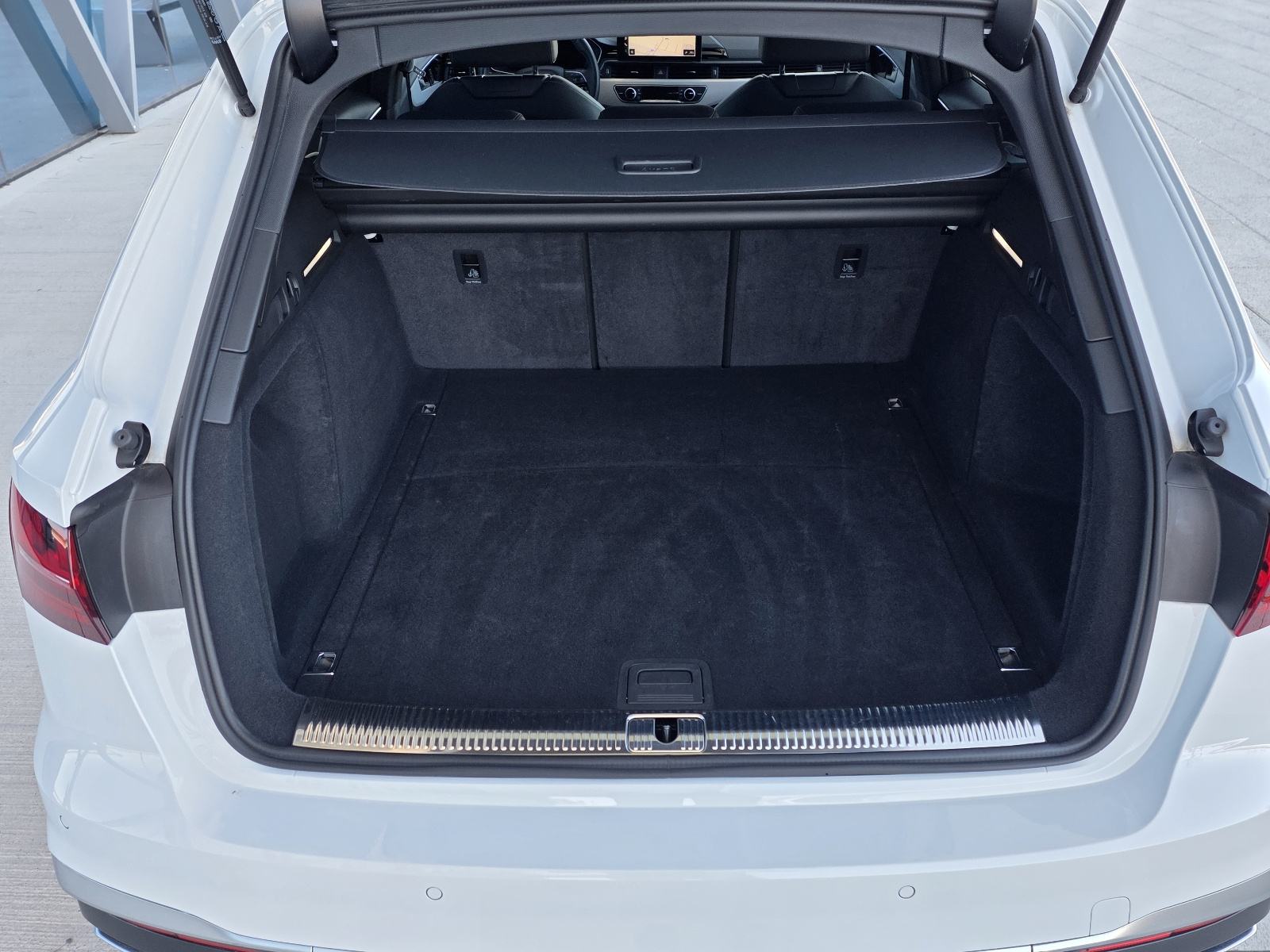 Audi A4 Avant 40 TDI S LINE,QUATTRO,VELIKA NAVI,VIRTUAL,MATRIX, fotografija 20