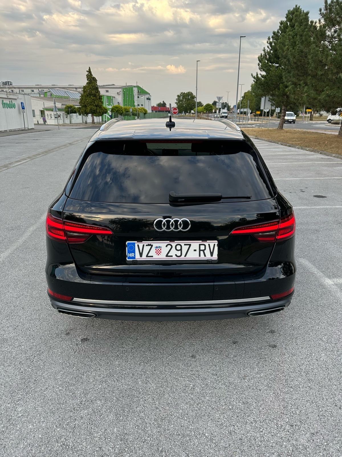 Audi A4 Avant 40 TDI Sport ACC LED 140kw, fotografija 5