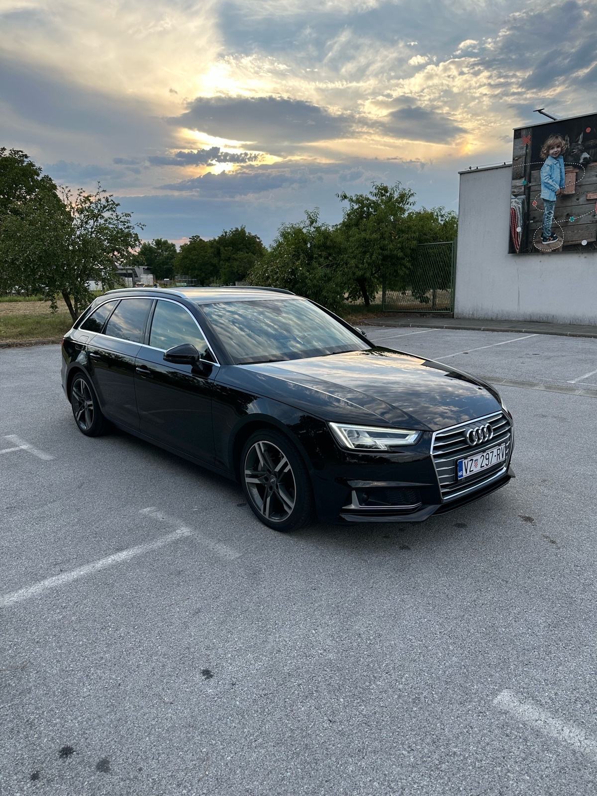 Audi A4 Avant 40 TDI Sport ACC LED 140kw, fotografija 8