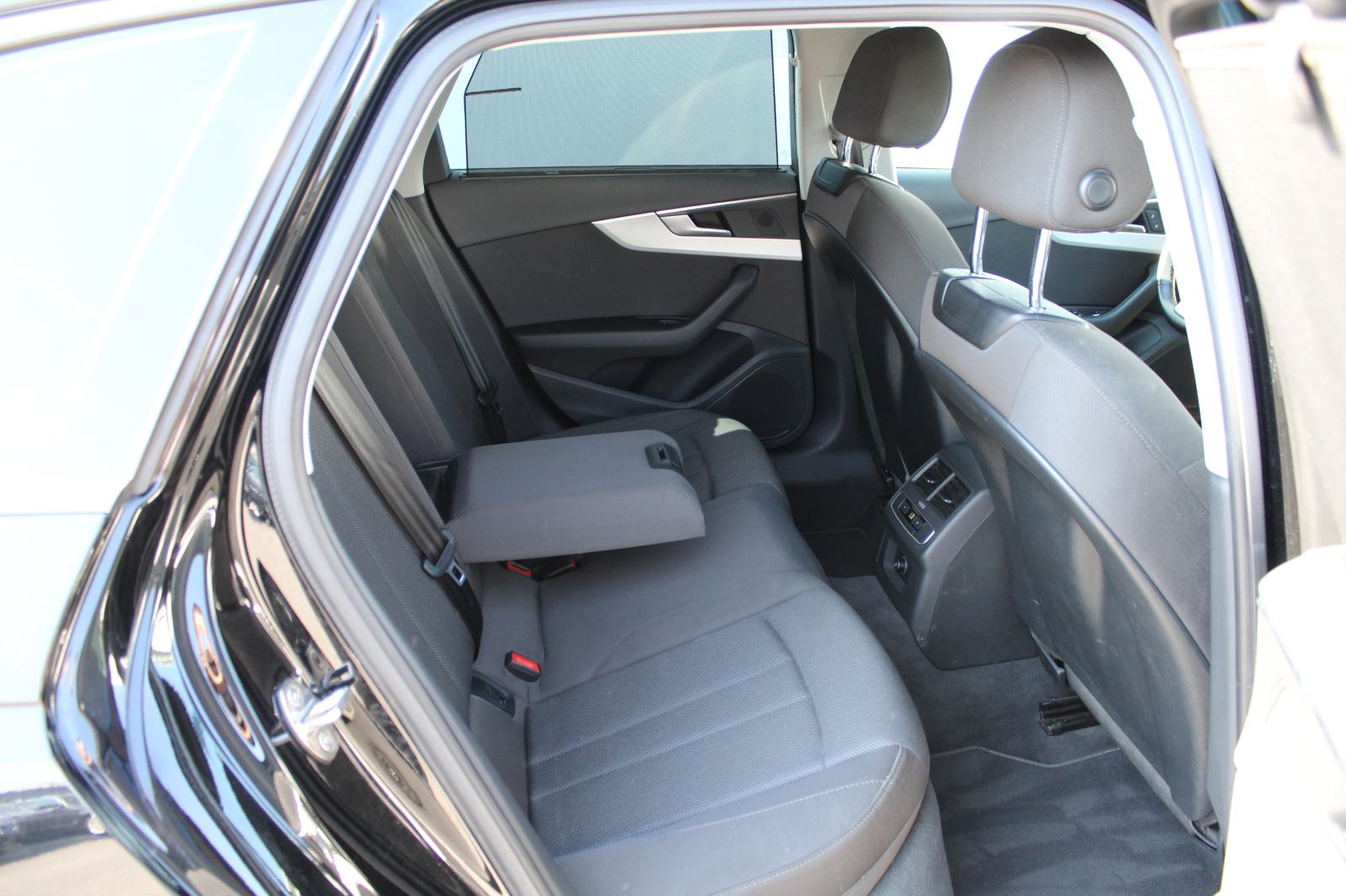 Audi A4 Avant 40 TDI S tronic, fotografija 13